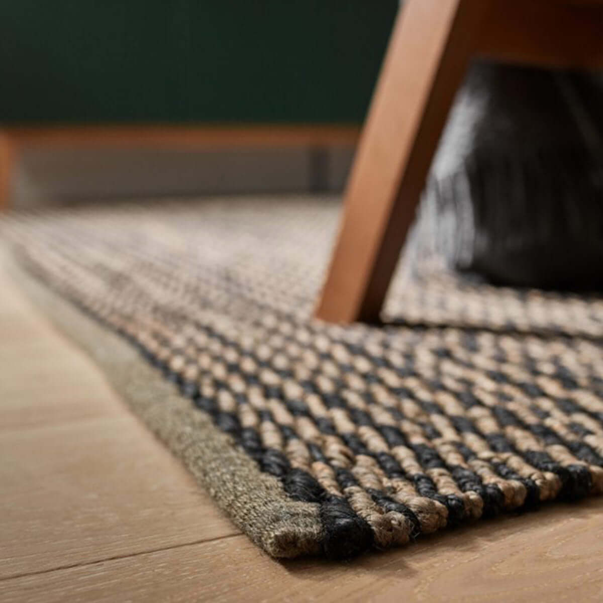 Килим 170 X 240 JUTE 586/1 - черен/юта I Мебели VOX