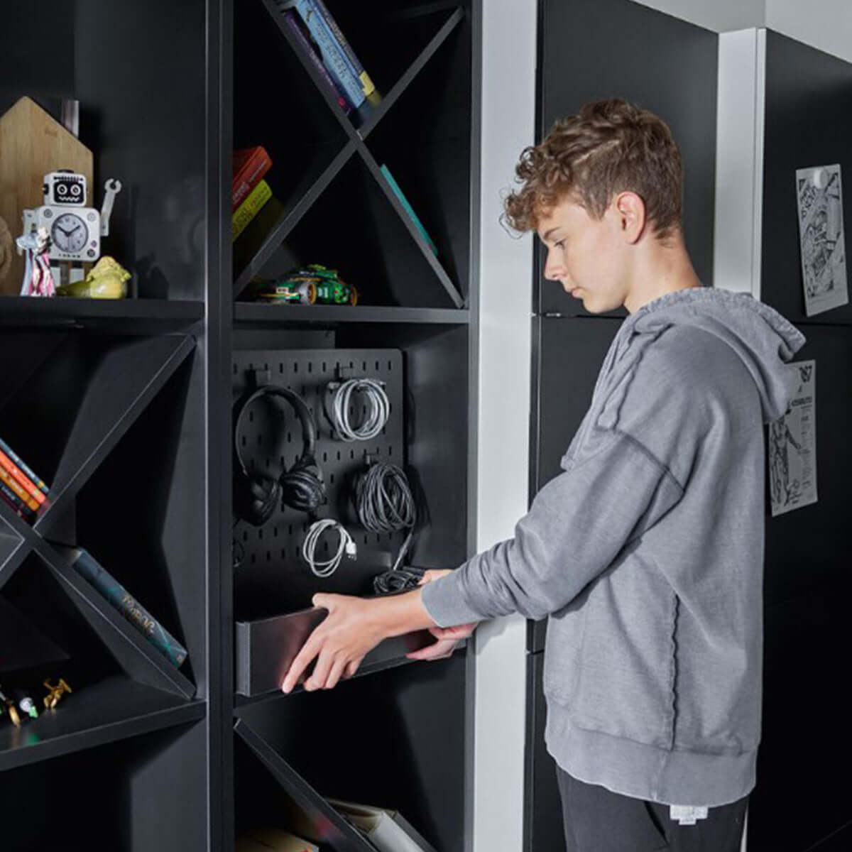 Метален органайзер YOUNG USERS I Мебели VOX