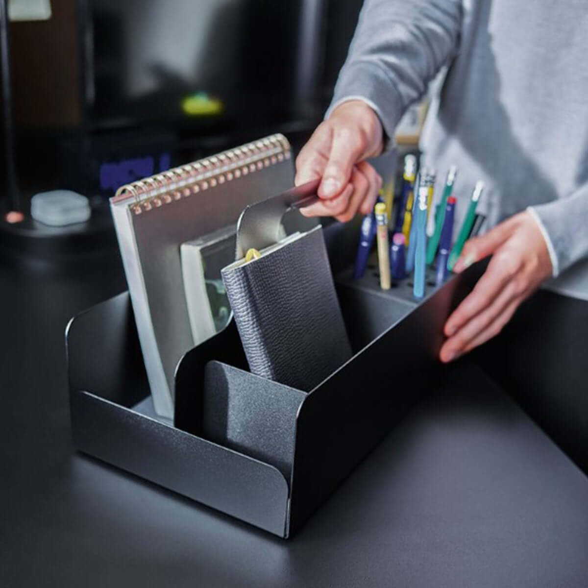 Органайзер за бюро YOUNG USERS I Мебели VOX