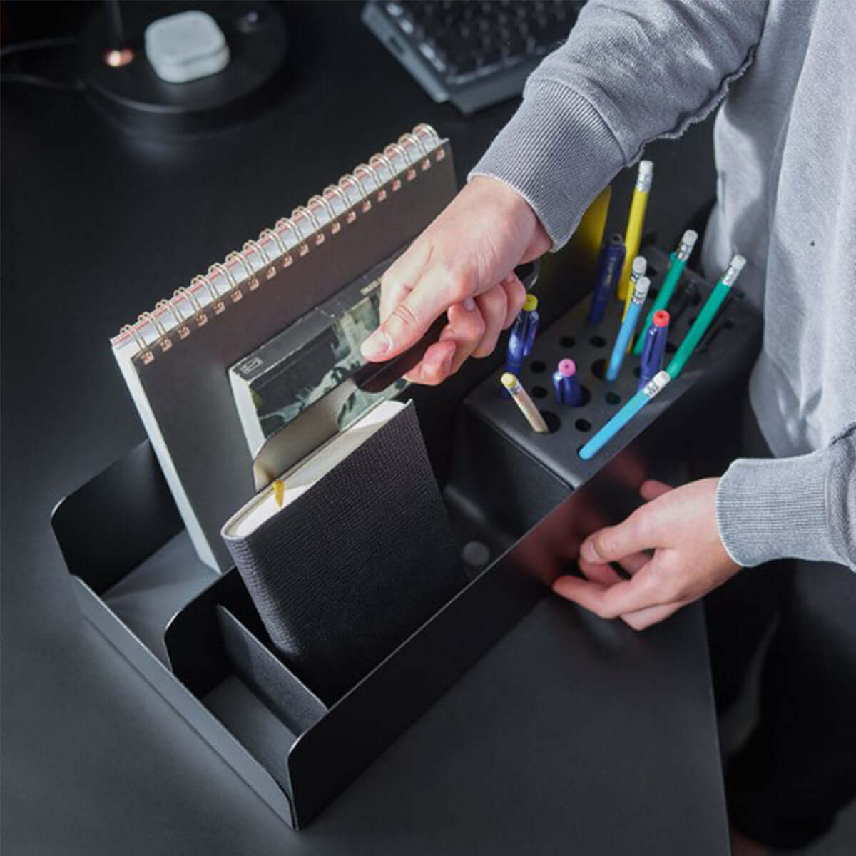 Органайзер за бюро YOUNG USERS I Мебели VOX