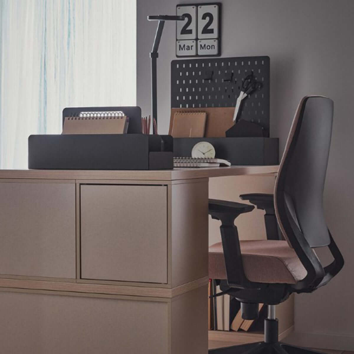 Органайзер за бюро YOUNG USERS I Мебели VOX