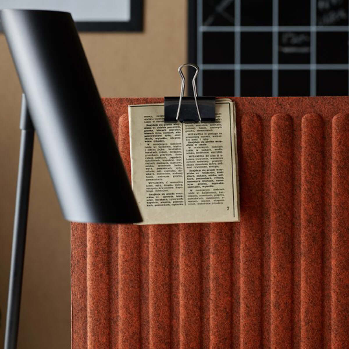 Разделител за бюро от филц с крачета 60 X 40 CALMO I Мебели VOX