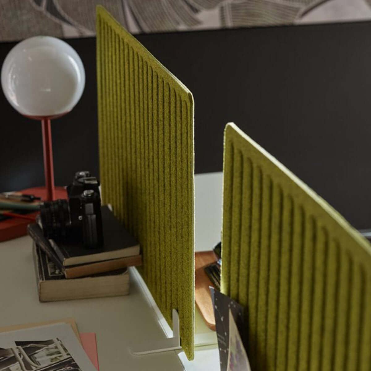 Разделител за бюро от филц с крачета 60 X 40 CALMO I Мебели VOX