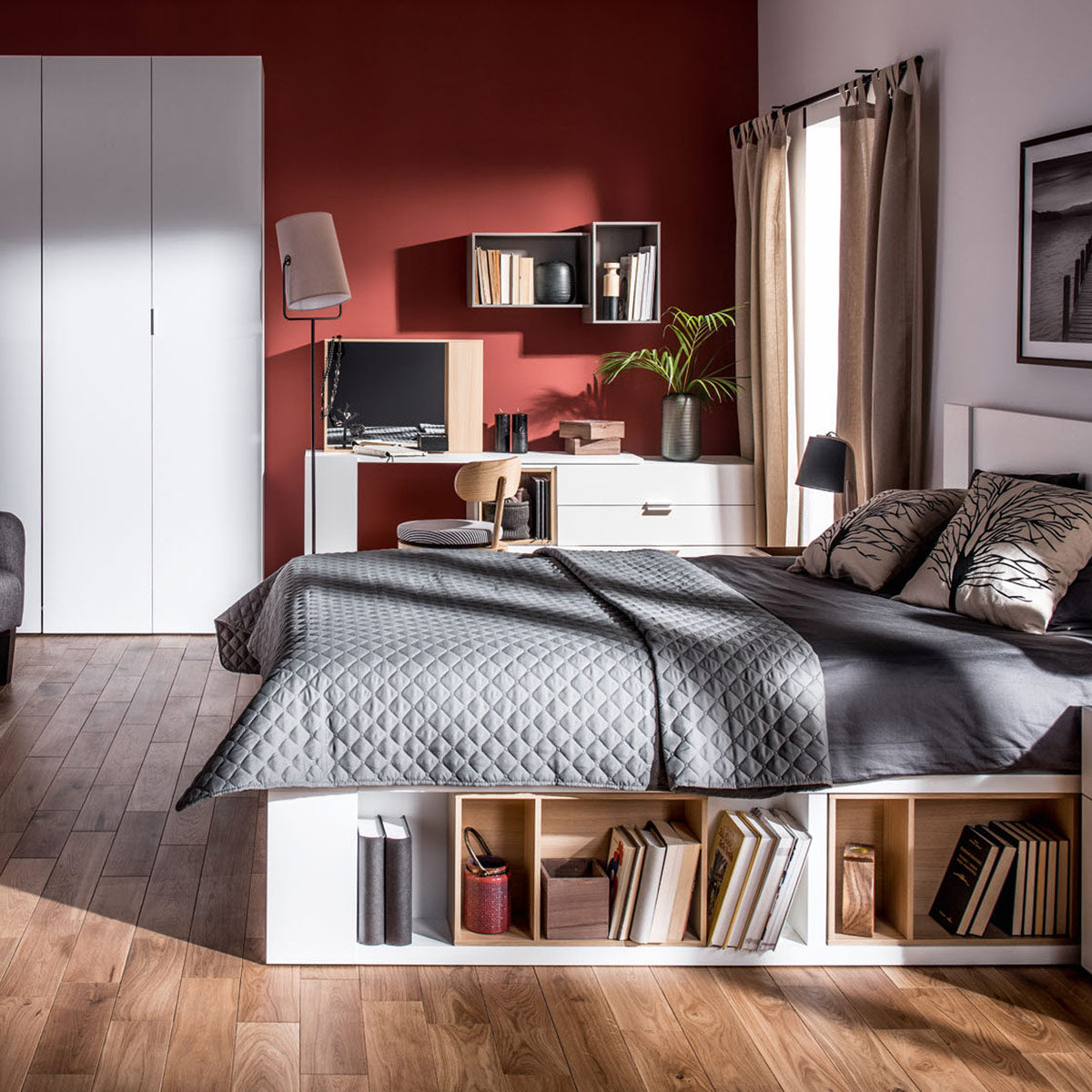 Огледало с място за съхранение 4YOU - дъб I Мебели VOX