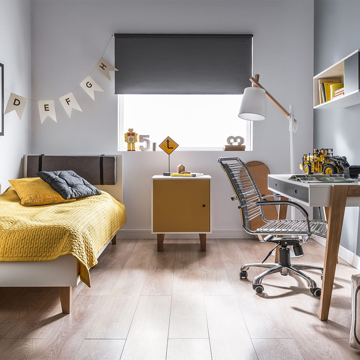 Шкаф CONCEPT II на VOX Полша от Мебели VOX