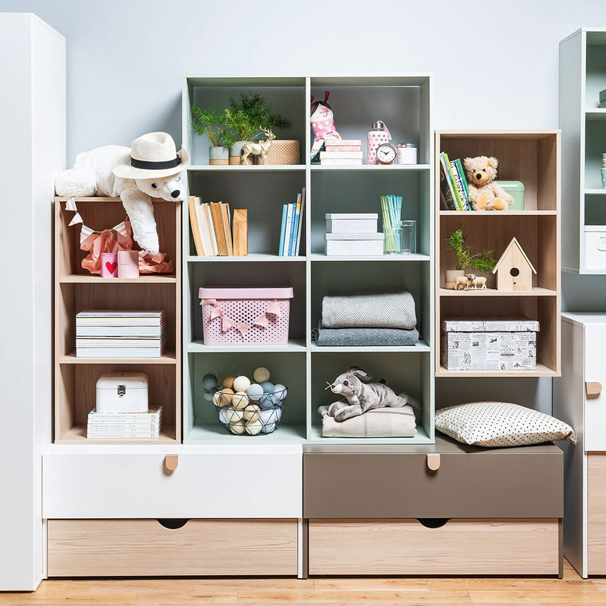 Скрин с чекмеджета с подвижен контейнер STIGE I Мебели VOX