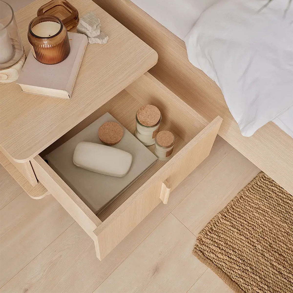 Спален комплект OMM | Мебели VOX