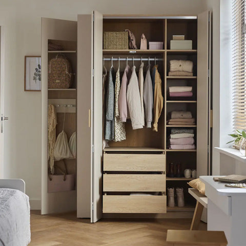 Страничен гардероб STOR